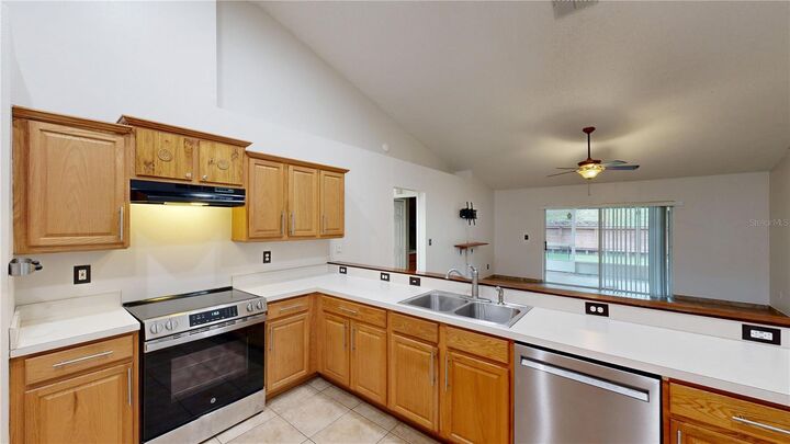 Property Photo:  1307 Rain Forest Lane  FL 34715 