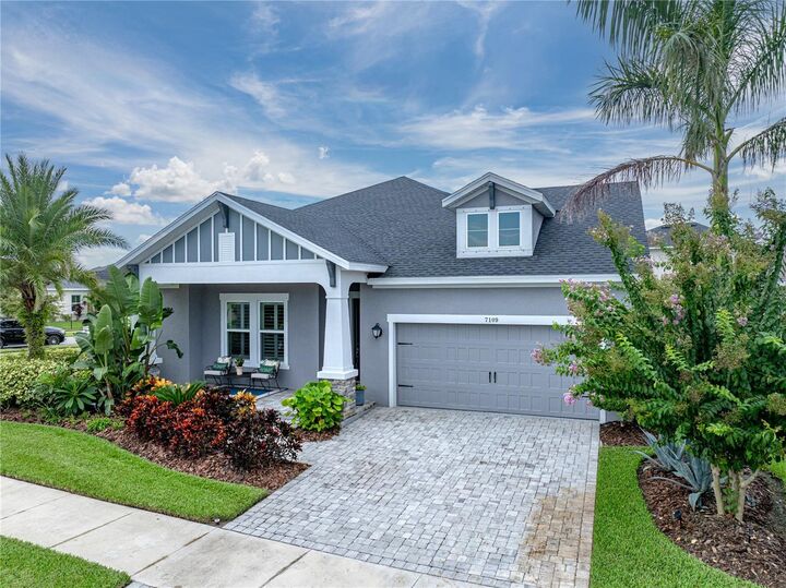 Property Photo:  7109 Estero Court  FL 33572 