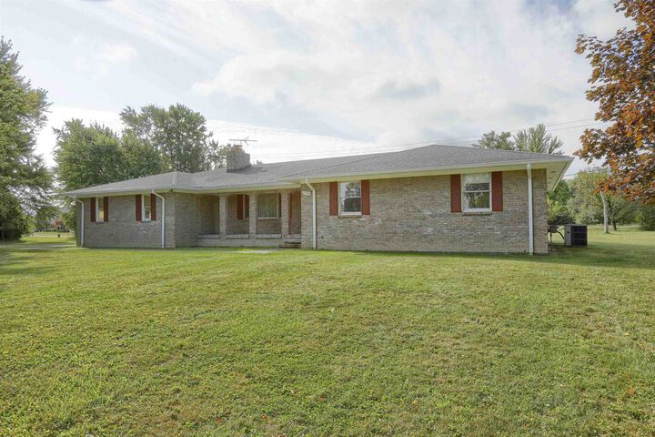 Property Photo:  2734 E Wattles Road  MI 48085 