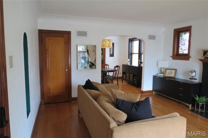 Property Photo:  4700 Stone Avenue  MO 63123 