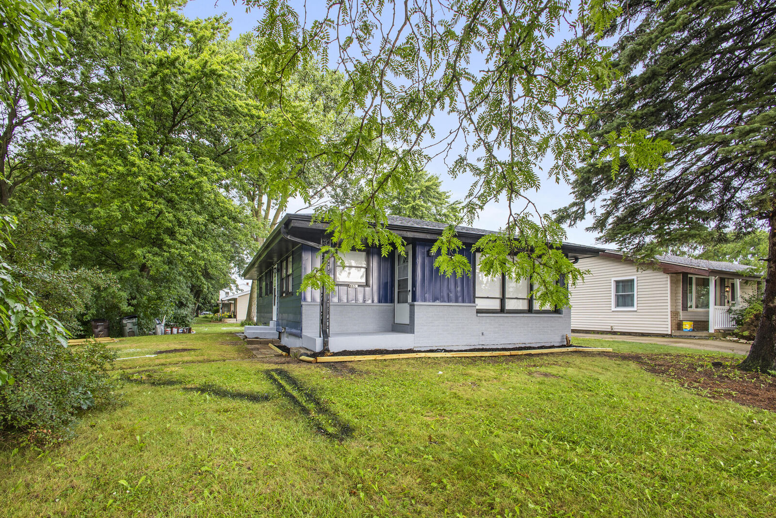 Property Photo:  8632 Broadway Dr  WI 53177 