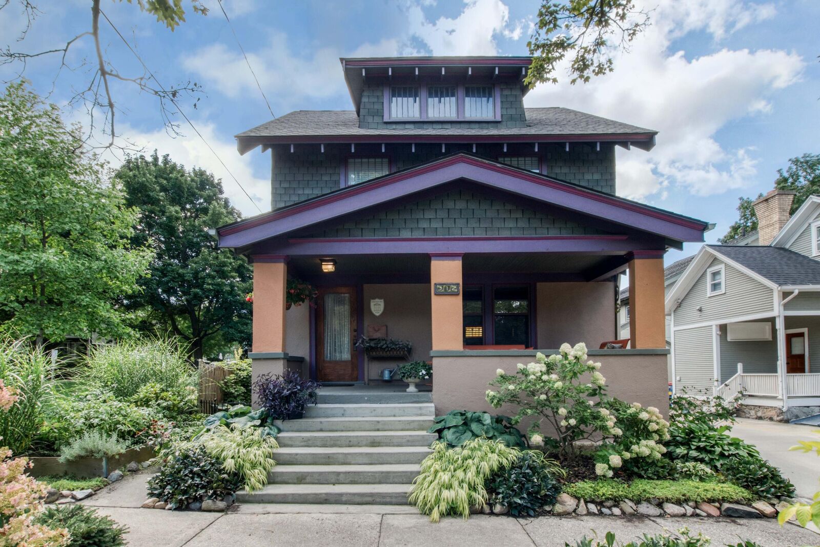 Property Photo:  312 Logan Street SE  MI 49503 