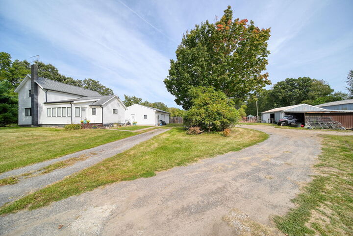 Property Photo: 14521 Schleweis Road MI 48158