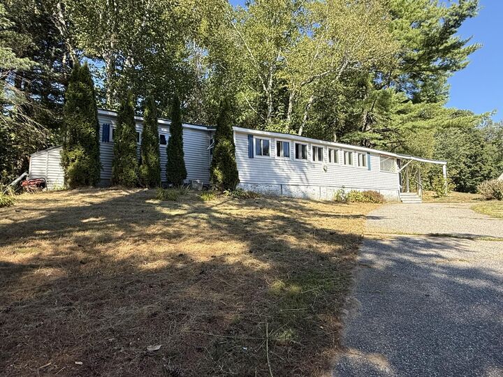 Property Photo: 255 Williams Road ME 04280