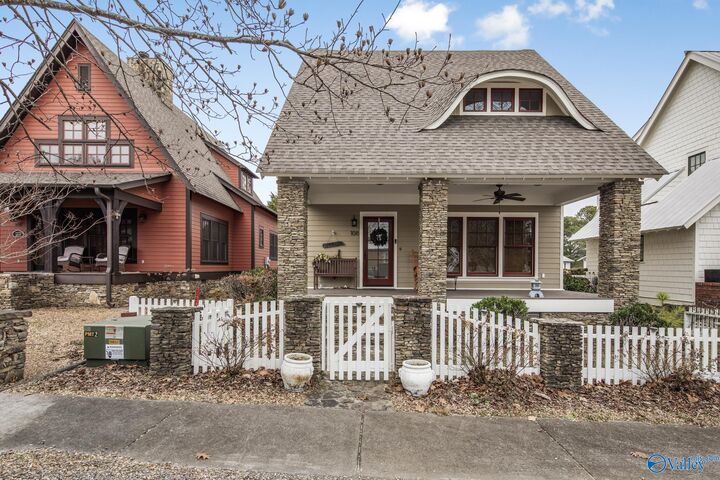 Property Photo:  108 Laurel Street  AL 35765 