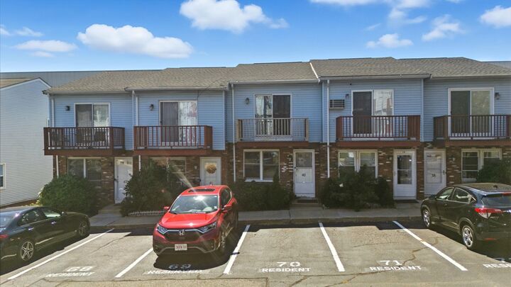 Property Photo: 250 Congress Avenue MA 02150