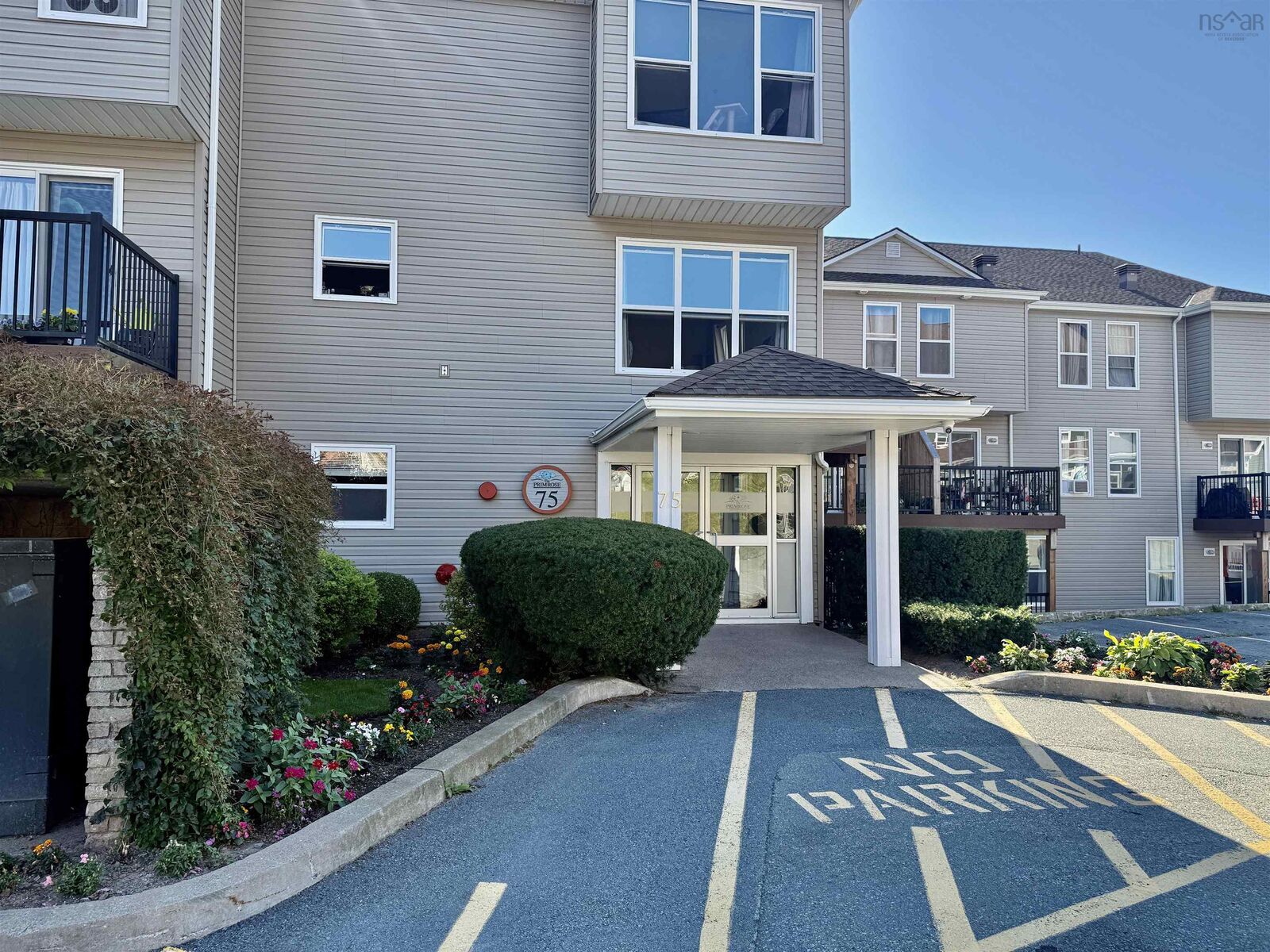 Property Photo:  209 75 Collins Grove  NS B2W 6B3 