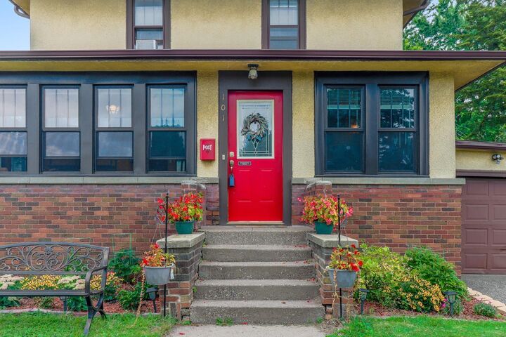 Property Photo:  101 11th Avenue N  MN 55075 