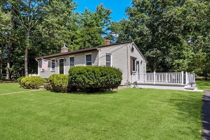 Property Photo:  9 Beaver Dam Rd  MA 02330 