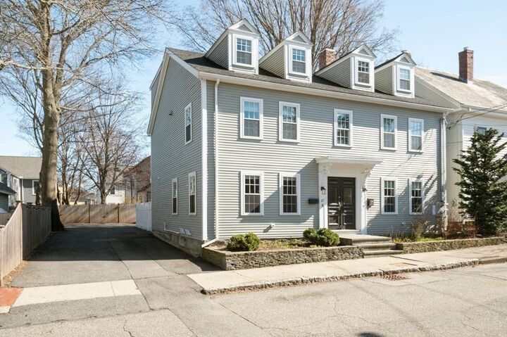 Property Photo: 27 Warren St 1 MA 01950