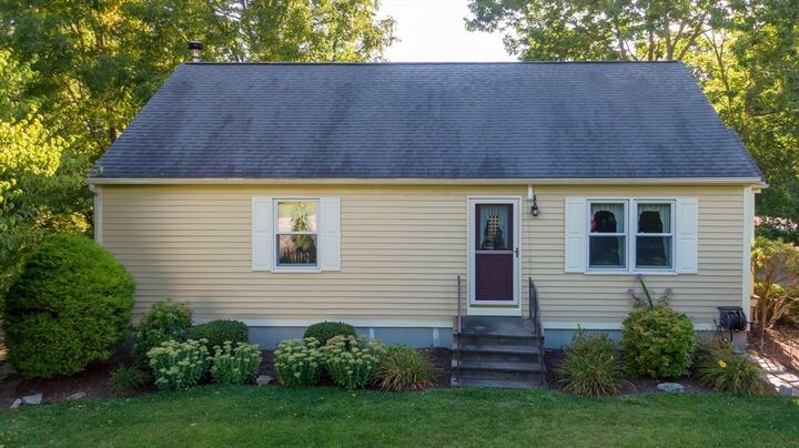 Property Photo: 298 Torrey Rd MA 01550