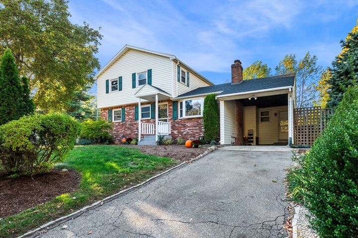 Property Photo:  20 Oakland Ave  MA 01876 