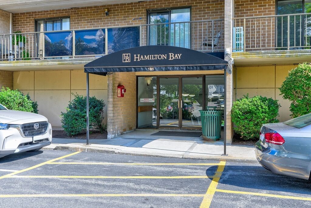 Property Photo:  185 Quincy Shore Dr 28  MA 02171 