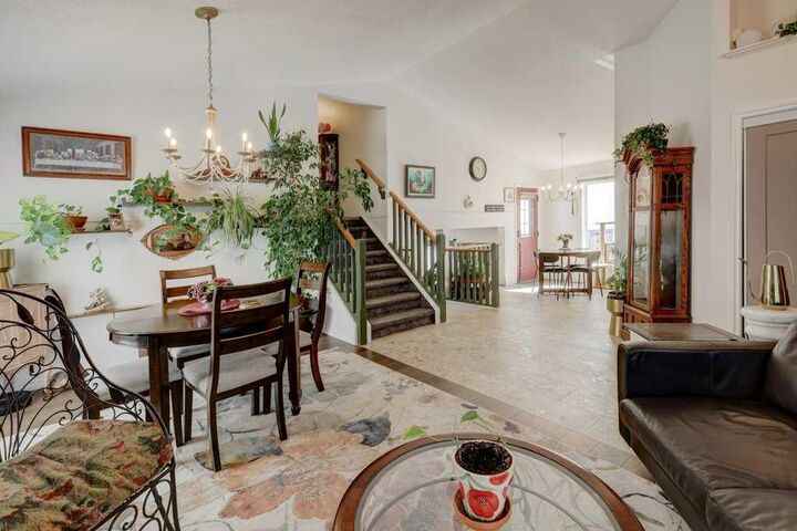 Property Photo:  341 Citadel Hills Circle NW  AB T3G 3V7 