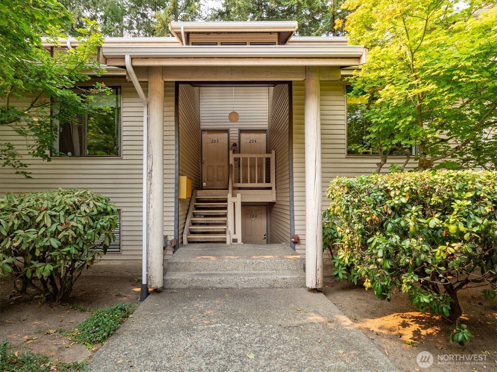 Property Photo: 12221 100th Avenue NE 103 WA 98034