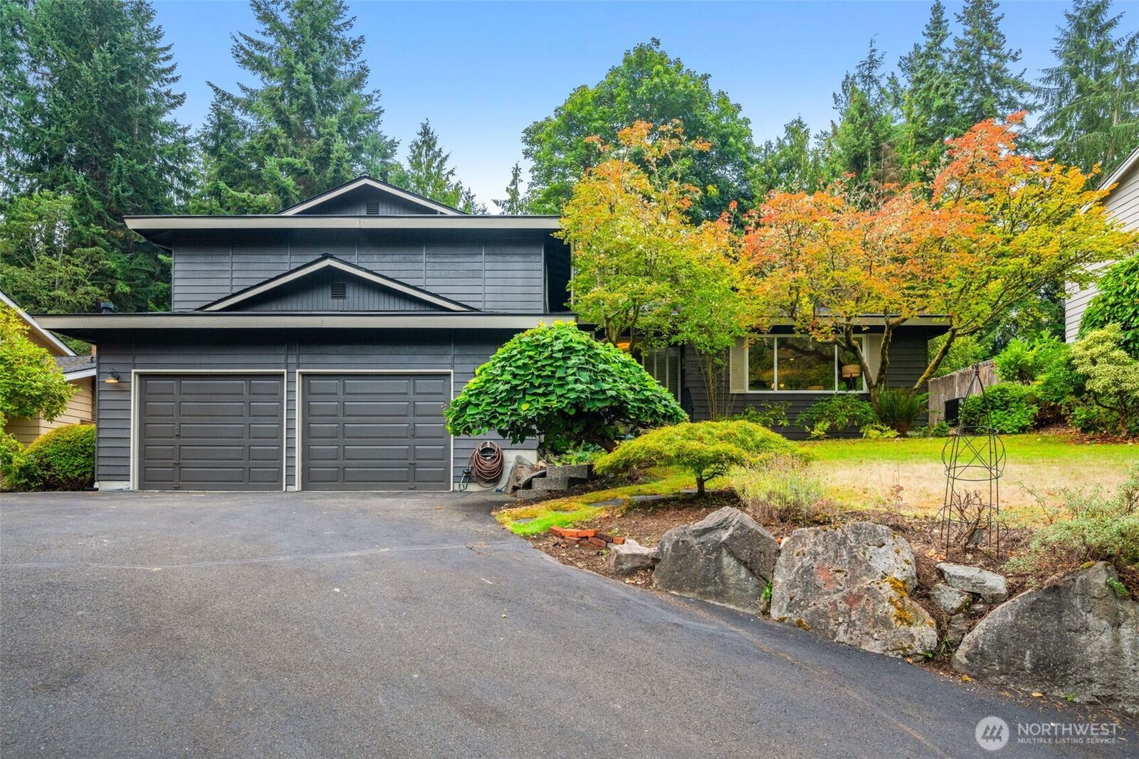 Property Photo: 10518 231st Street SW WA 98020