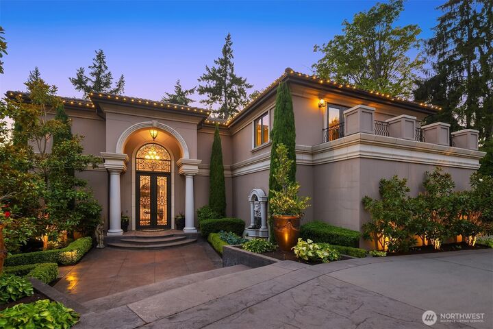 Property Photo:  8638 NE 19th Place  WA 98004