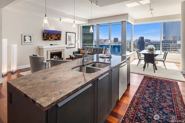 Property Photo: 737 Olive Way 3408 WA 98101
