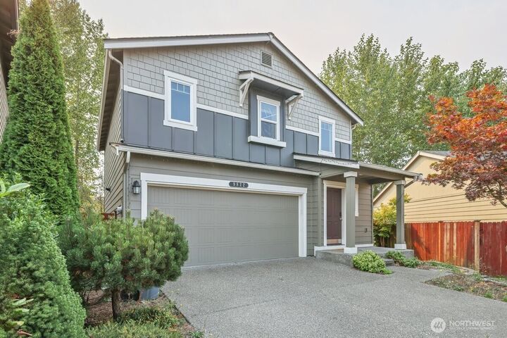 Property Photo: 9822 201st St E WA 98338