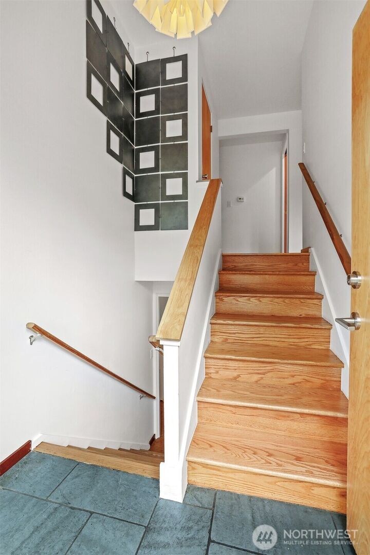 Property Photo: 4315 NE 58th Street WA 98105