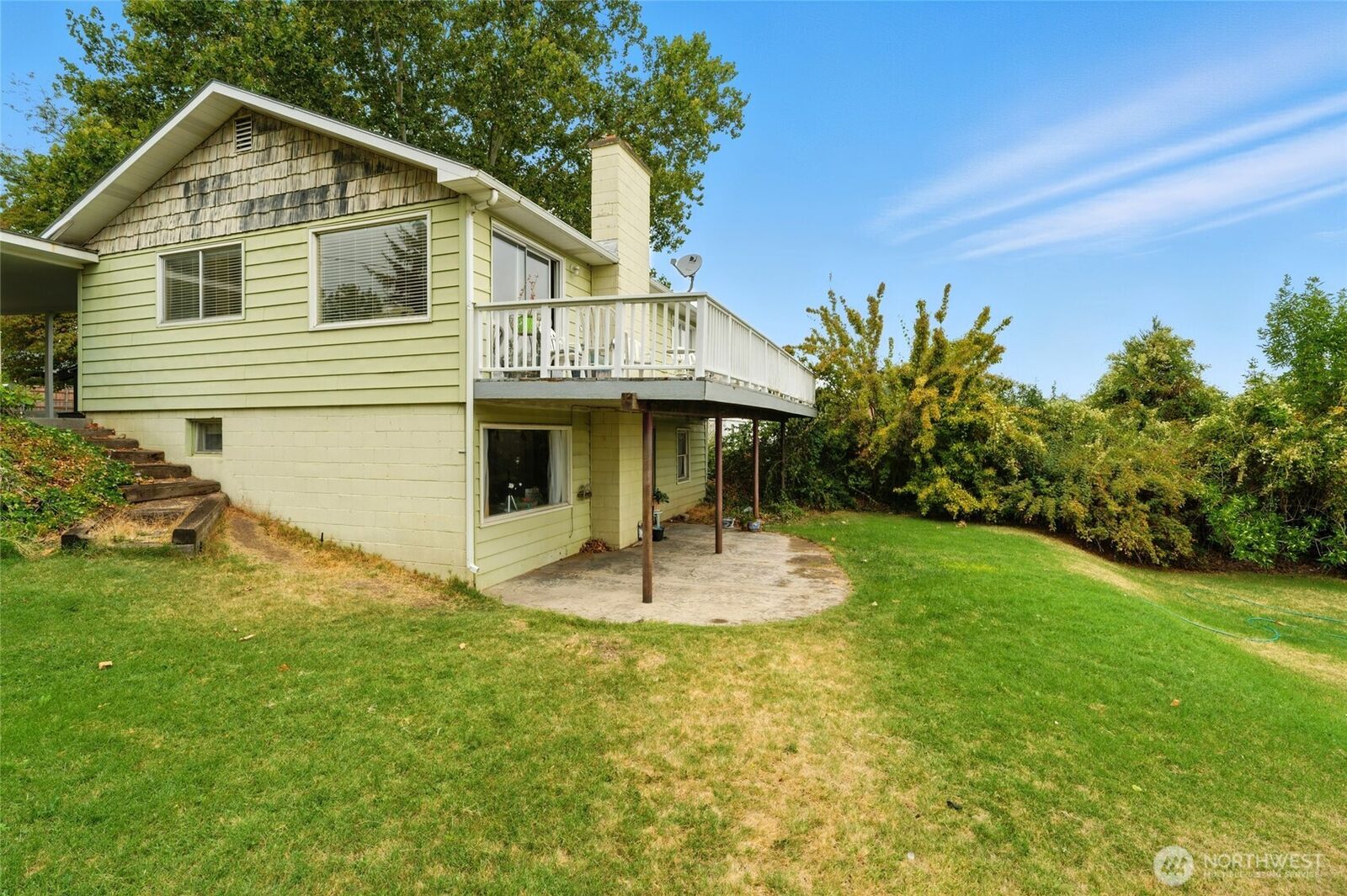 Property Photo:  1009  College Street  OR 97863 