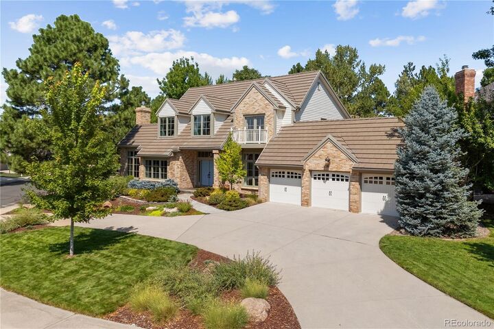 Property Photo: 7264 S Niagara Circle CO 80112