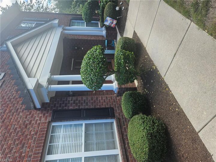5937 Ludington Dr  Virginia Beach VA 23464 photo