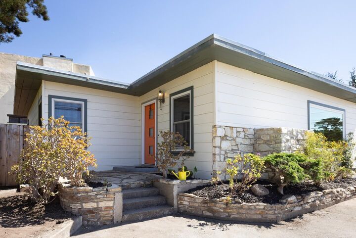 1001 David Avenue  Pacific Grove CA 93950 photo