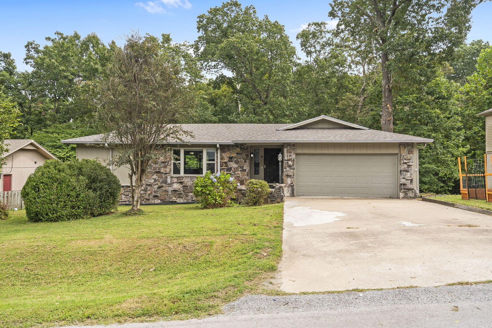 Property Photo: 8 Adams Lane AR 72715