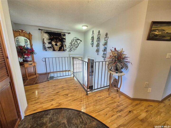 Property Photo: 713 Railway Avenue SK S0C 1S0