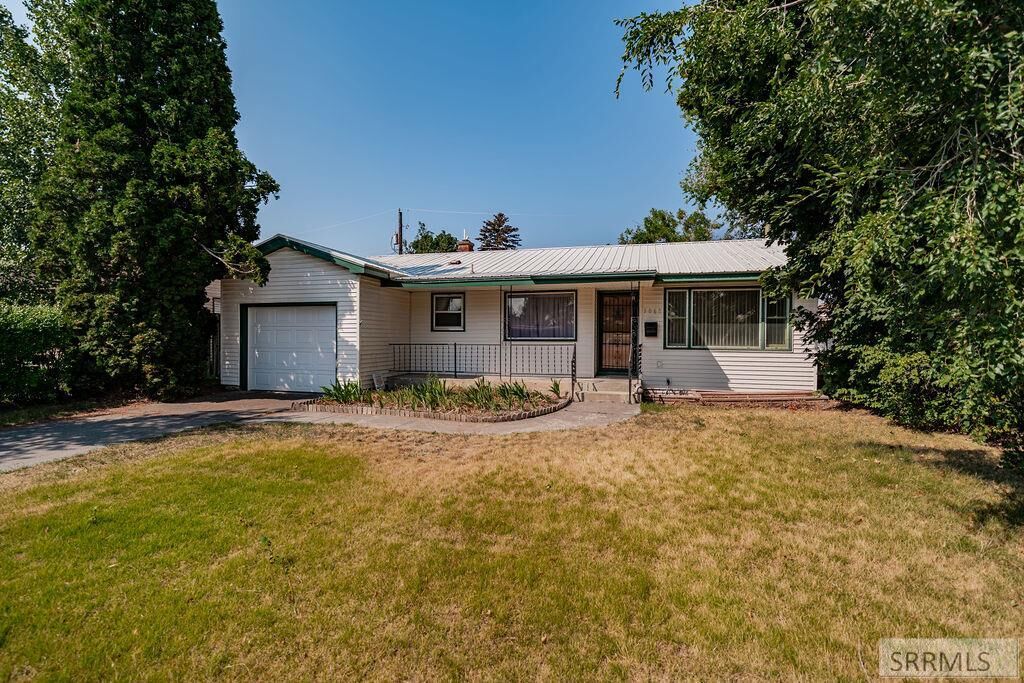 Property Photo:  1060 Orlin Drive  ID 83404 