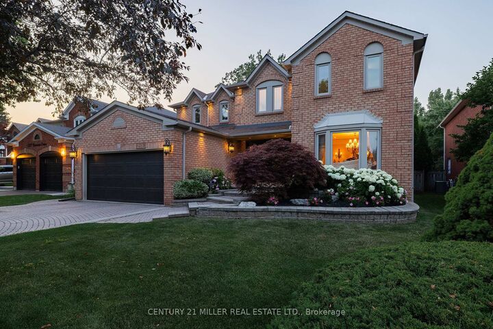 Property Photo: 1213 Bowman Drive ON L6M 2T4