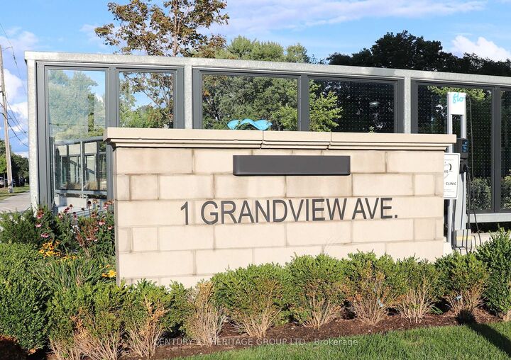 Photo de la propriété: 1 Grandview Avenue 2109 ON L3T 0G7