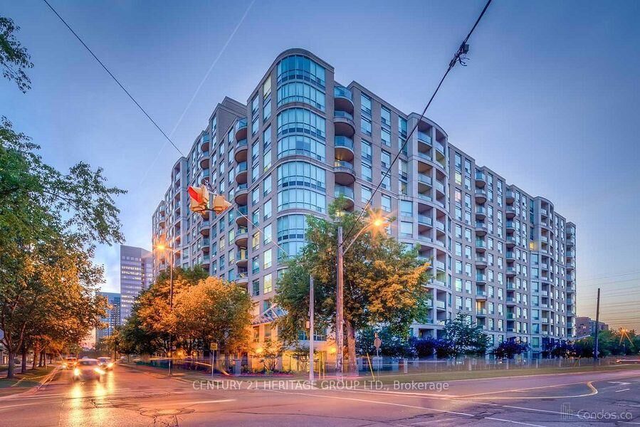 Property Photo: 8 Pemberton Avenue 1202 ON M2M 4K8