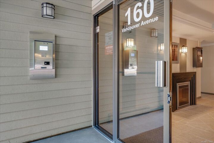 Photo de la propriété: 160 Vancouver Ave 308 BC V9S 4E8