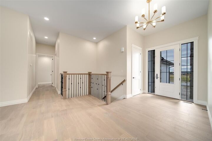 Photo de la propriété: 651 Summit ON N0R 1A7