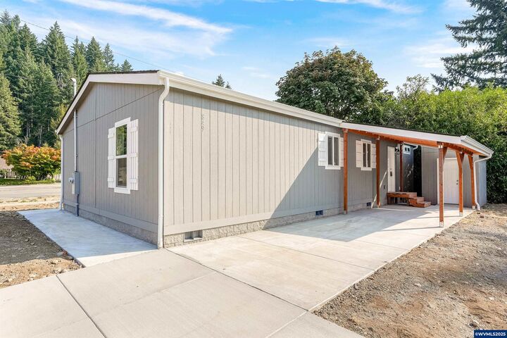 849 NW Alder St  Mill City OR 97360 photo