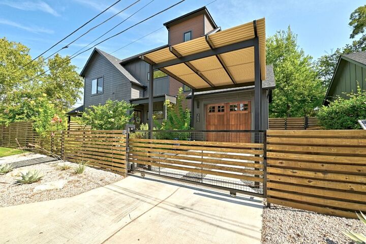 Property Photo: 3602 Thompson Street TX 78702