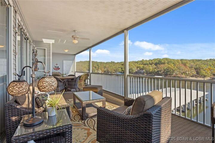 Property Photo: 52 Summer Place Court 3B MO 65020