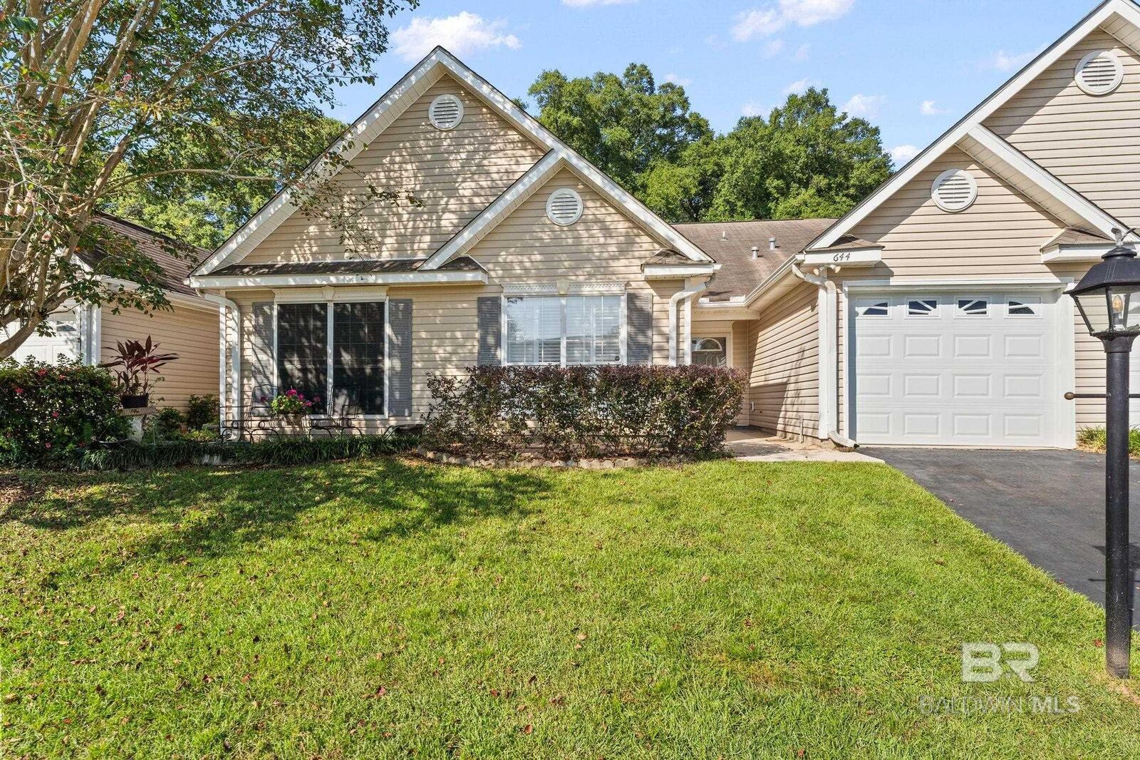 Property Photo: 644 Spring Lake Court AL 36695