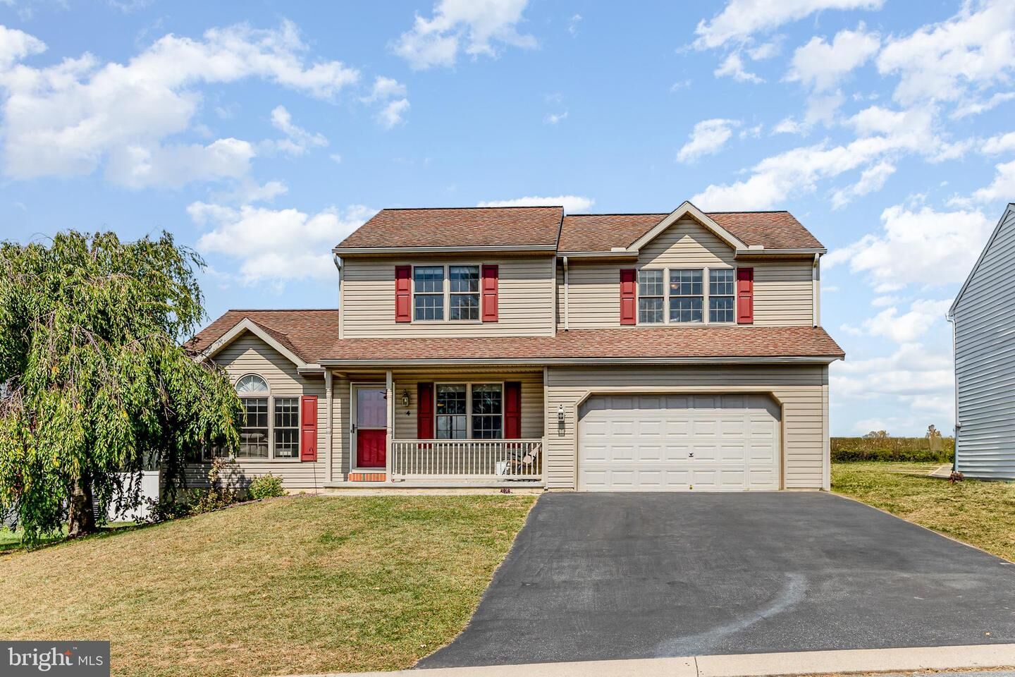 Property Photo: 14 Mayflower Dr PA 17038