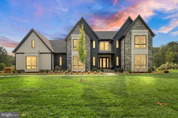 7924 Evans Ford Rd  Clifton VA 20124 photo