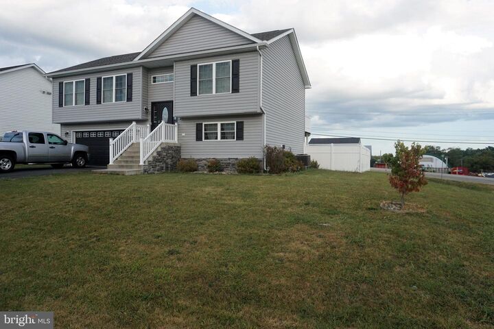 Property Photo: 16 Gulkana Glacier Lane WV 25403