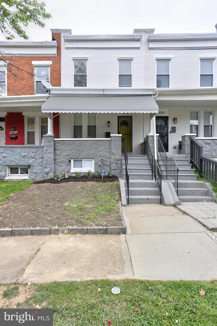 Property Photo: 1207 N Ellwood Avenue N MD 21213