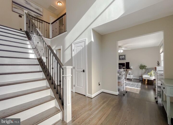 Property Photo: 21745 Pinehurst Court MD 20650