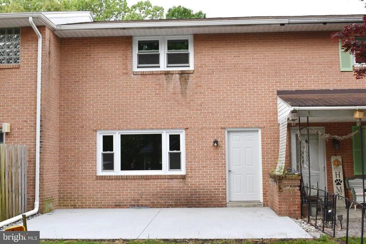 Property Photo:  1002 Laurich Drive  PA 17202 