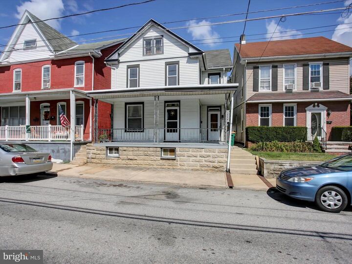 Property Photo:  220 Cleveland Avenue  PA 17268 