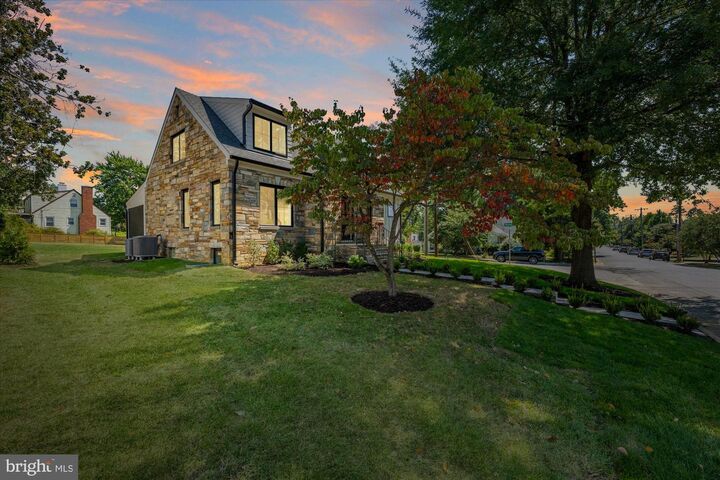 Property Photo: 1200 Lincoln Avenue VA 22046