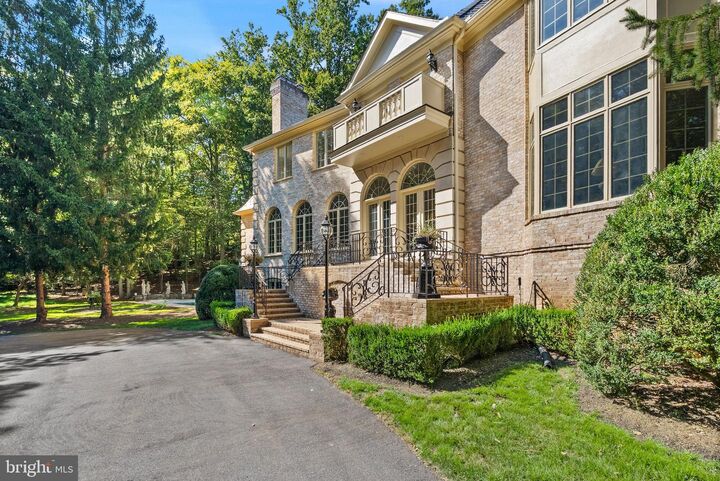 Property Photo:  9721 Sorrel Avenue  MD 20854 