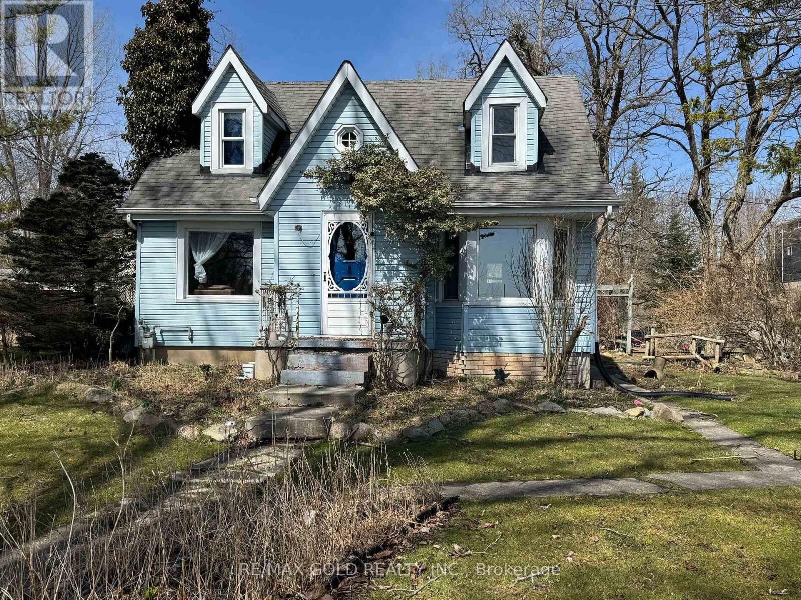 Property Photo: 329 George Street ON N5L 1C5